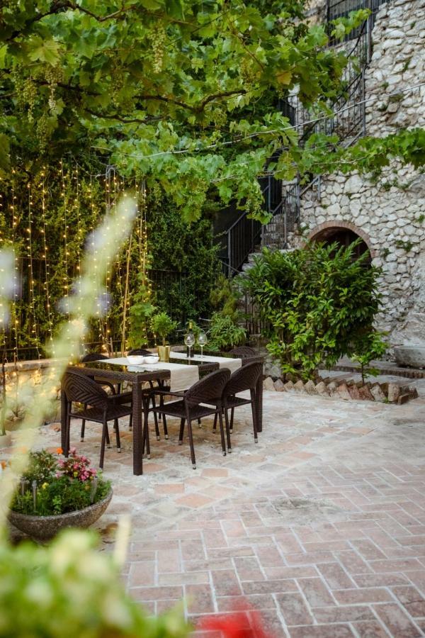 Lavistadeisogni Filippone Celano Exterior photo